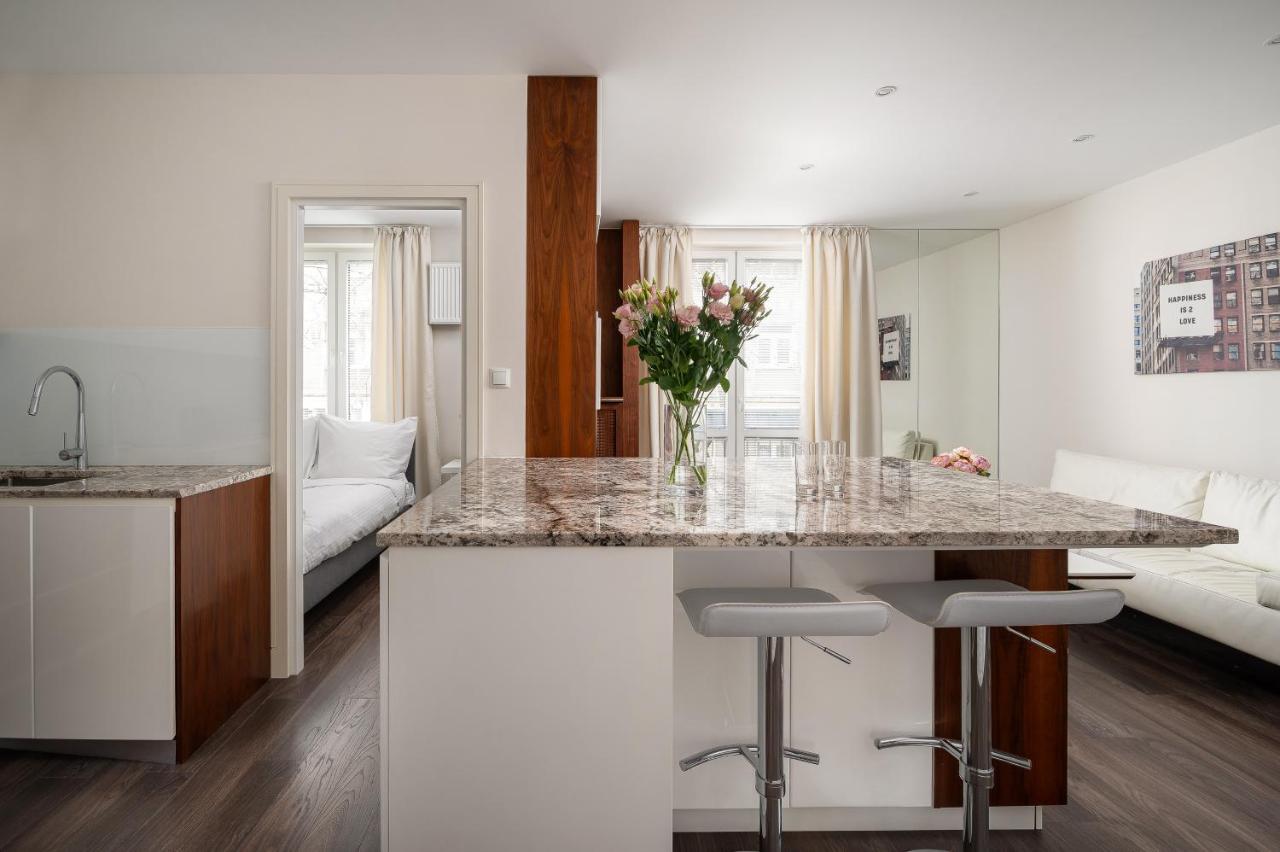 Heart Of Warsaw 2Br Haven Apartment ภายนอก รูปภาพ